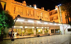 Hotel Suraj Palace